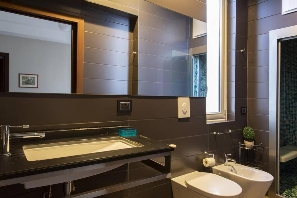 Luxury Sciuti Apartment Palermo